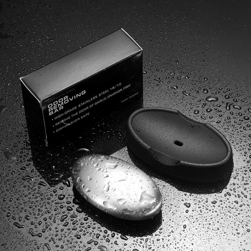 

Large Stainless Steel Oval Odor Removing Soap - Deodorizes Garlic & Fishy Smells