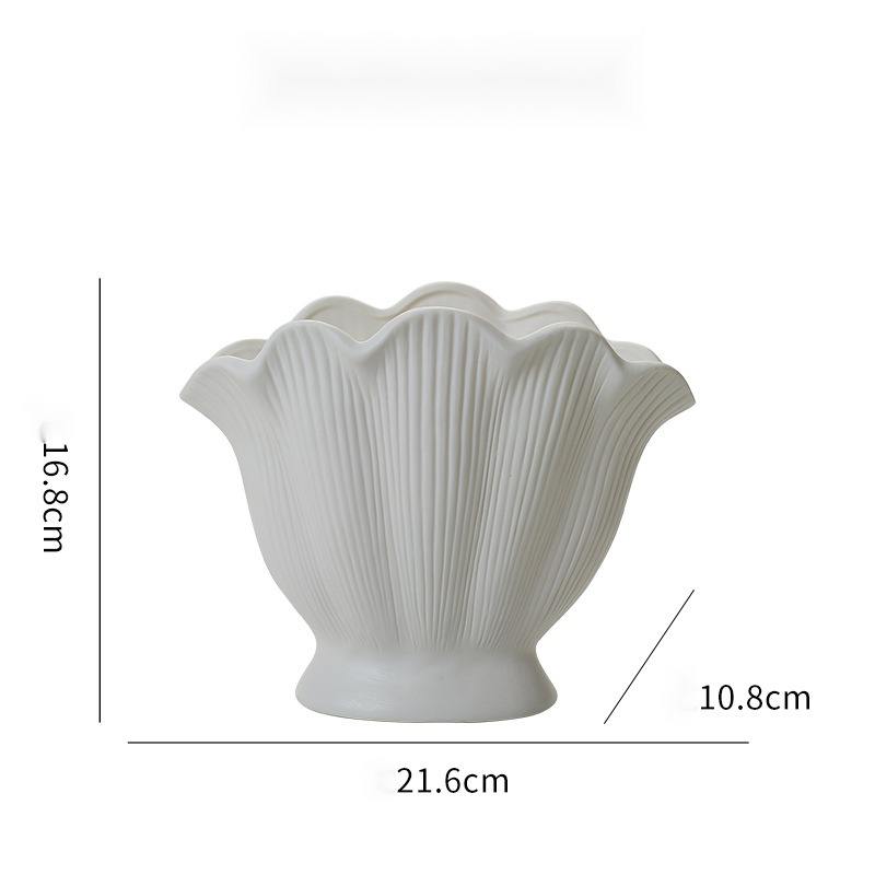 Modern On-glazed Handmade Eco-Friendly Ceramic Vase Classic Shell Design Customized Color/Size Lightweight Watertight Tabletop