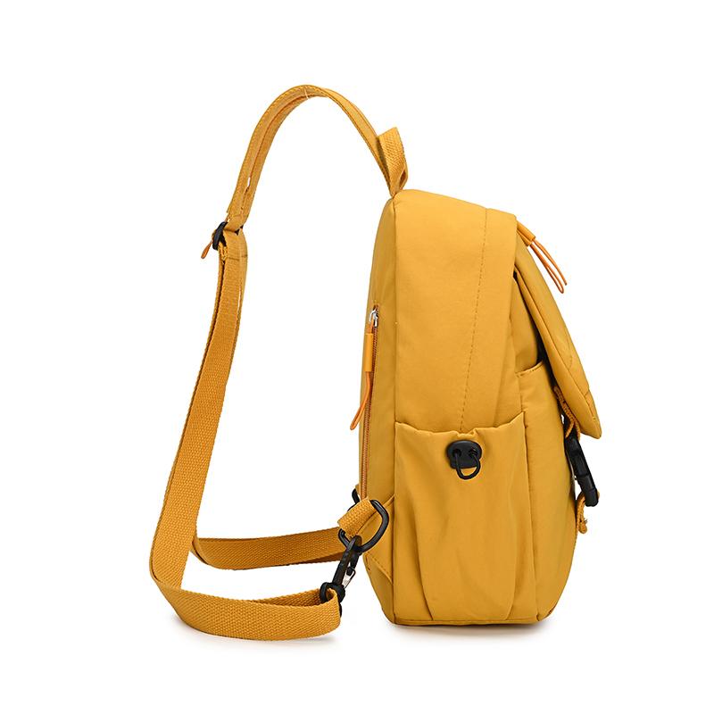 Sac à dos multifonctionnel pour femme Grande capacité Sac bandoulière poitrine pour extérieur et trajet