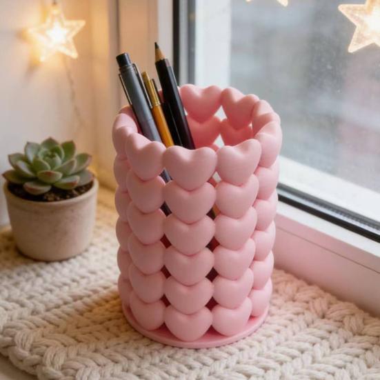 Dekorativer Stiftehalter 3D-gedruckter hohler Herzhalter, ästhetischer Ständer, mädchenhaftes einzigartiges Aufbewahrungsgeschenk, Make-up-Pinsel, multifunktional für Zuhause