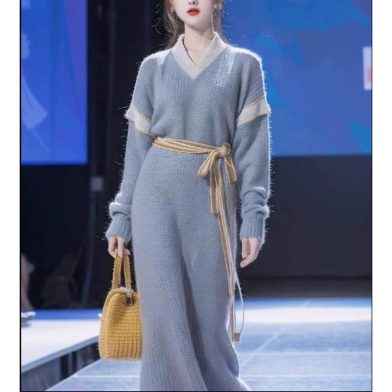 Super Good-looking High-end Exquisite Knitted Sweater Dress Women's Early Autumn New Models