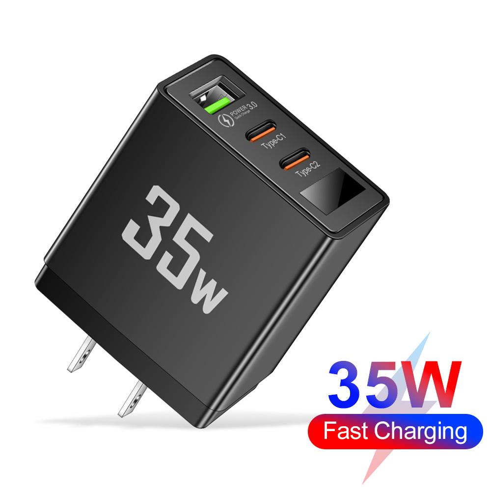Smart Multi-Port Charger: 1 USB + 2 Type-C with Digital Display, Variable Frequency, Mobile Phone Compatible.