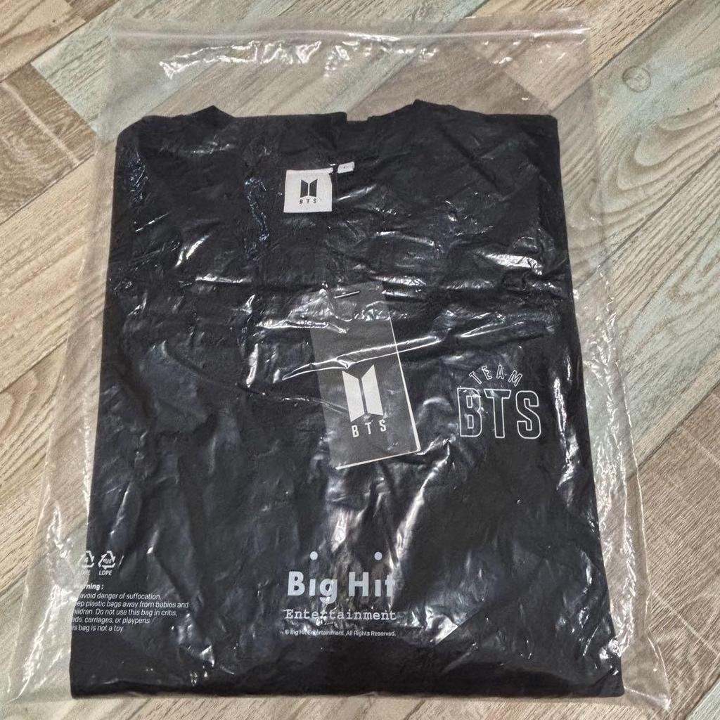 [USED] BTS TEAM T-shirt L Size V