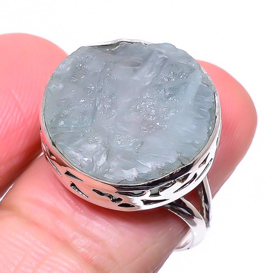 

Подарочное кольцо из стерлингового серебра 925 пробы с натуральным аквамарином и грубым драгоценным камнем S.8 c8K60