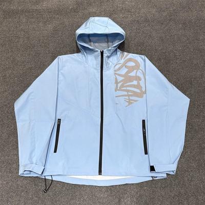 Leichte Kapuzen-Windbreaker-Jacke für Herren mit Buchstabendruck, lässige Outdoor-Bekleidung