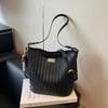 Woven bucket bag bag women's fashion simple shoulder messenger bag casual commuter bag
