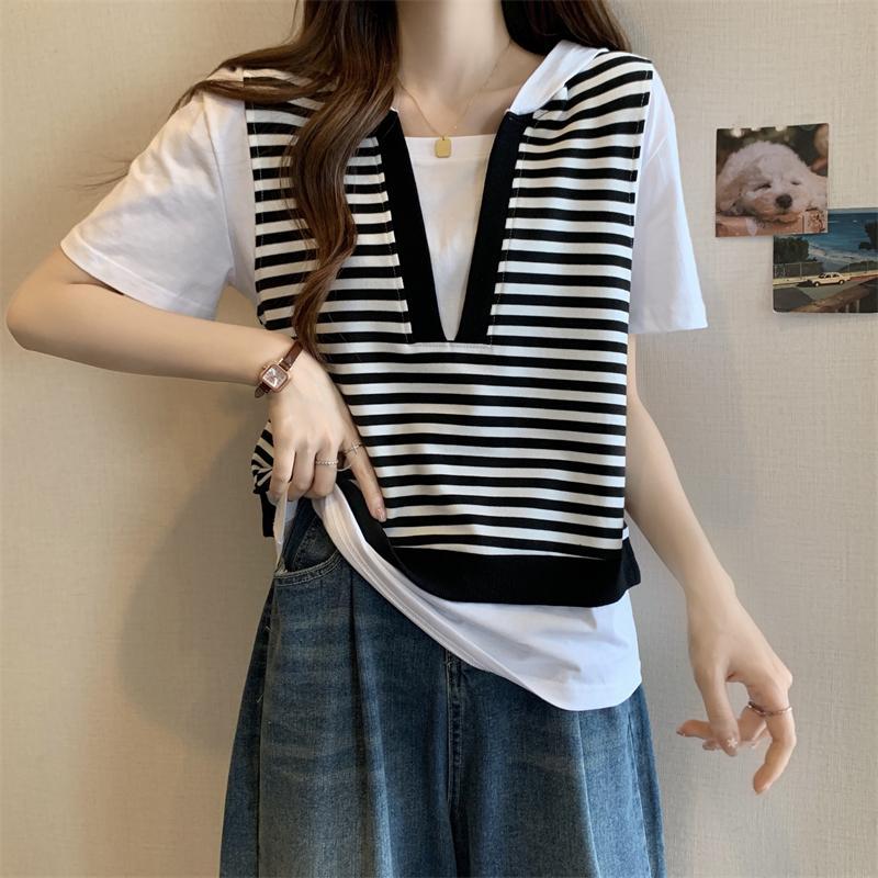 Sommer Dünnes Gestreiftes Fake Zweiteiliges Design Damen T-Shirt Oversized Stil Schickes Damen T-Shirt Locker Modisch Schlicht Vielseitig