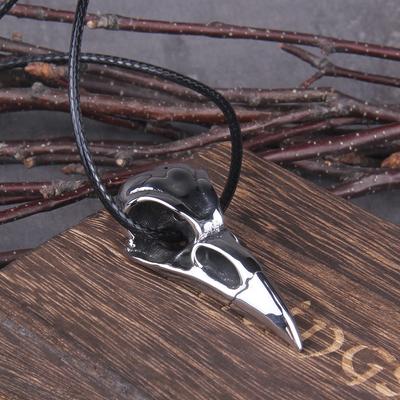 1pc Mini Crow Skull Necklace Replica Crow Magpie Crow Poe Steampunk Gift Creative Zombie Gift, Jewelry for Men and Women