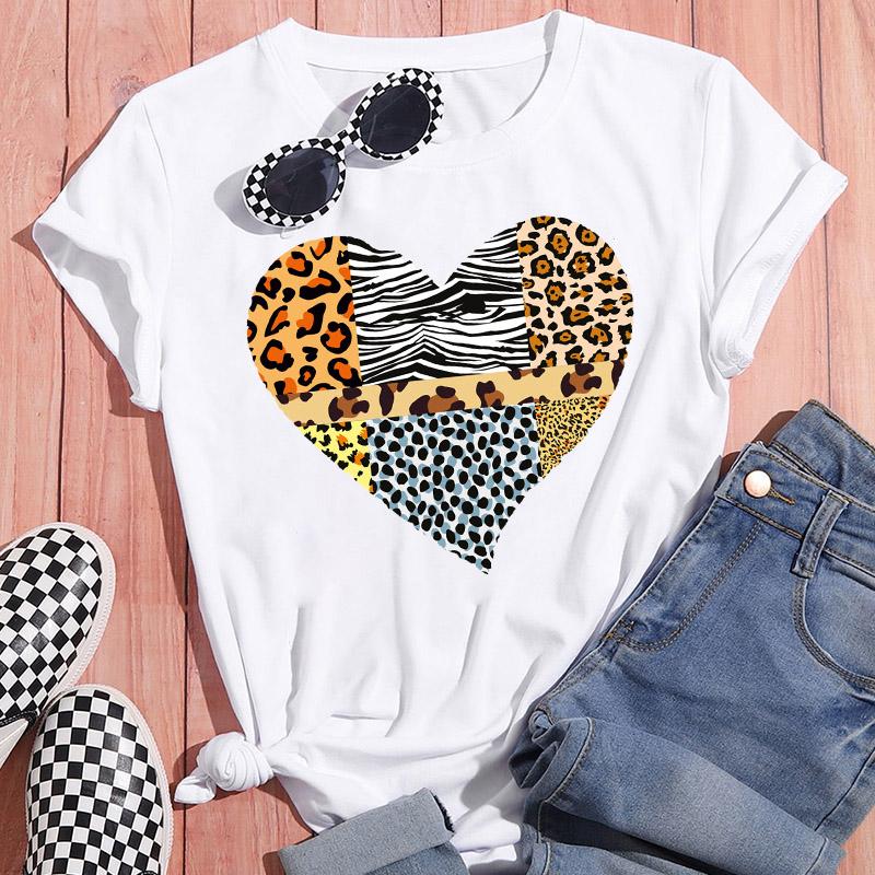 Sportswear Feminine Short Sleeve White Tshirt Clothes Heart Graphic Print T-Shirt Leisure Summer O-Neck Oversized Top Popular T
