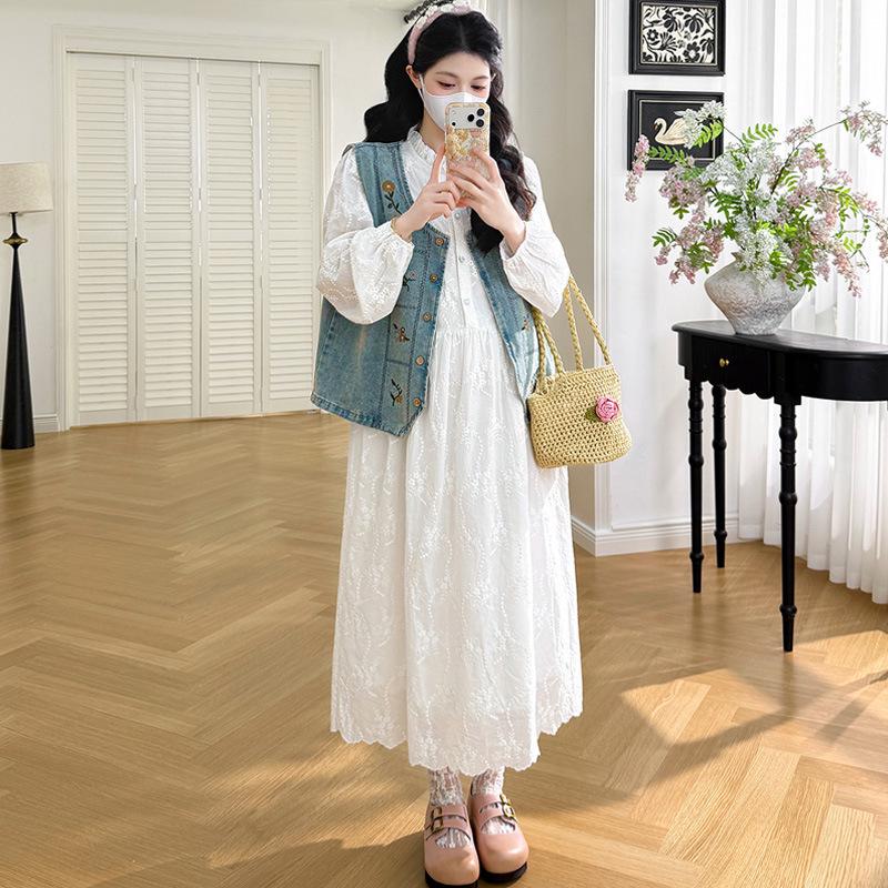 Early Spring Off-White French Style Embroidered Dress & Vintage Denim Vest Set M