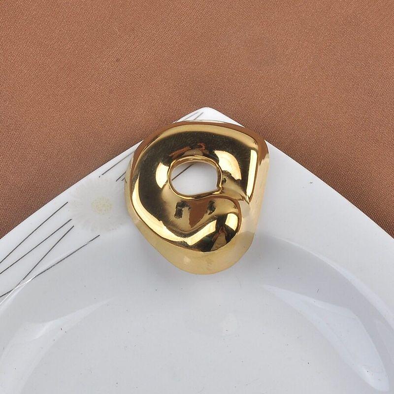 European and American Fashion Wavy Pattern Irregular Brooch High-End Simple Versatile Coat Niche Metal Pin Clothing Accessories