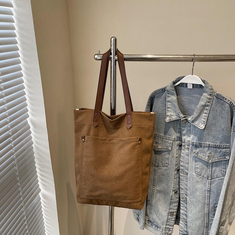Niche retro canvas bag women's new large-capacity casual shoulder bag class commuter tote bag