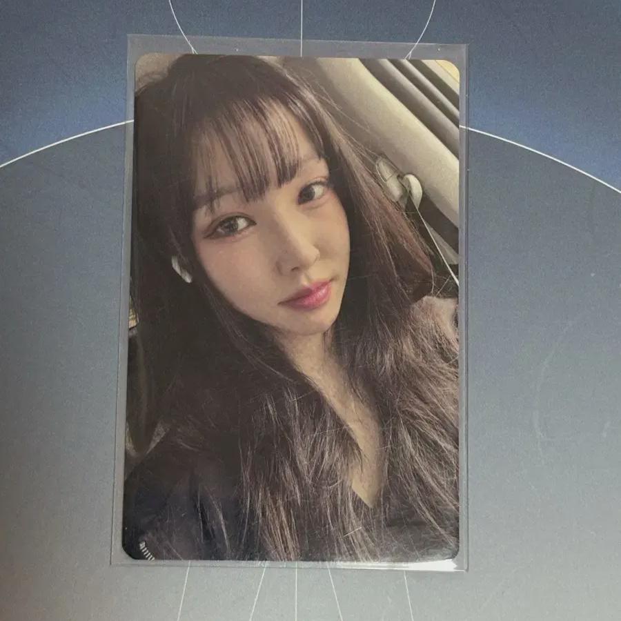 

Gfriend Yuju 10th Anniversary Concert Osaka Pre-order Benefit Photocard Sell