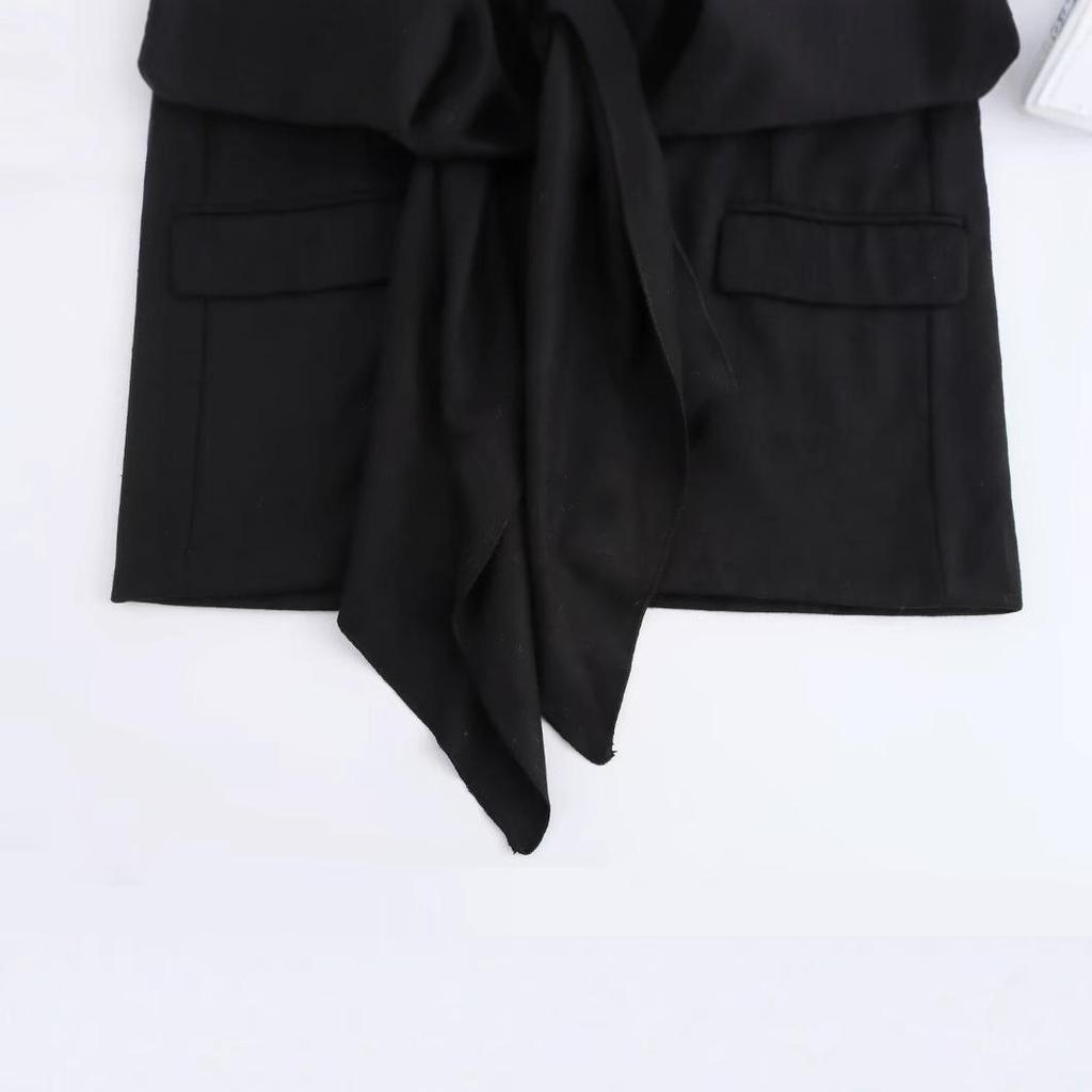 2024 Autumn Women's Oversized Suit Jacket with European & American Style Scarf Blend