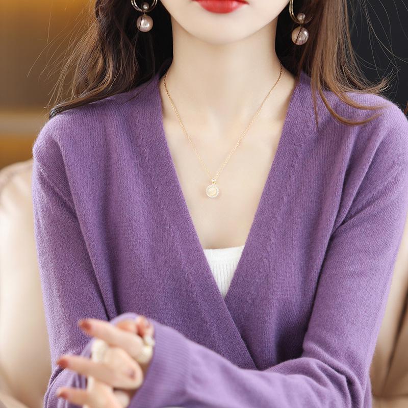 Women's Spring V-Neck 100% Wool Knit Cardigan - Long Sleeve, Short Style Sweater