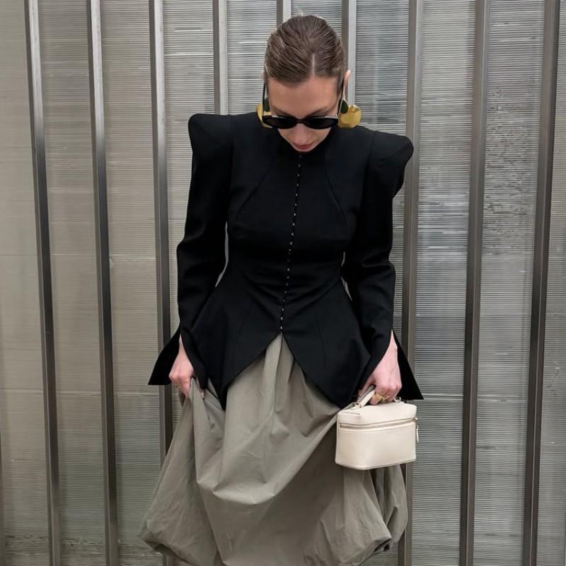 Womens Elegant Slim Fit Stand Collar Short Coat Winter 2026 Stylish Single Breasted Outerwear