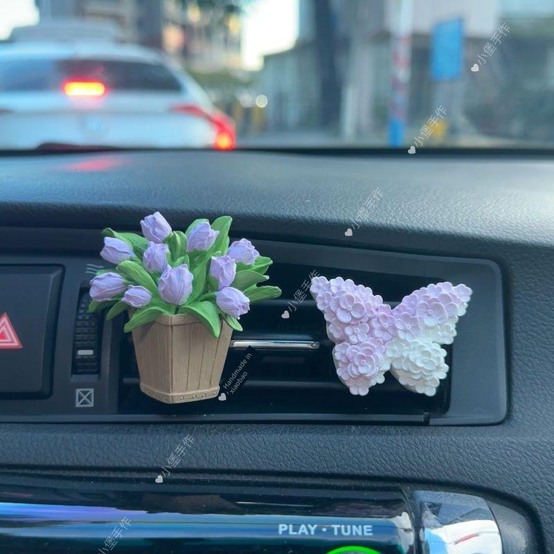 New Style Potted Tulip Butterfly Car Fragrance Diffuser Car Interior Air Conditioning Vent Aroma Stone Decorative Accessory for Women