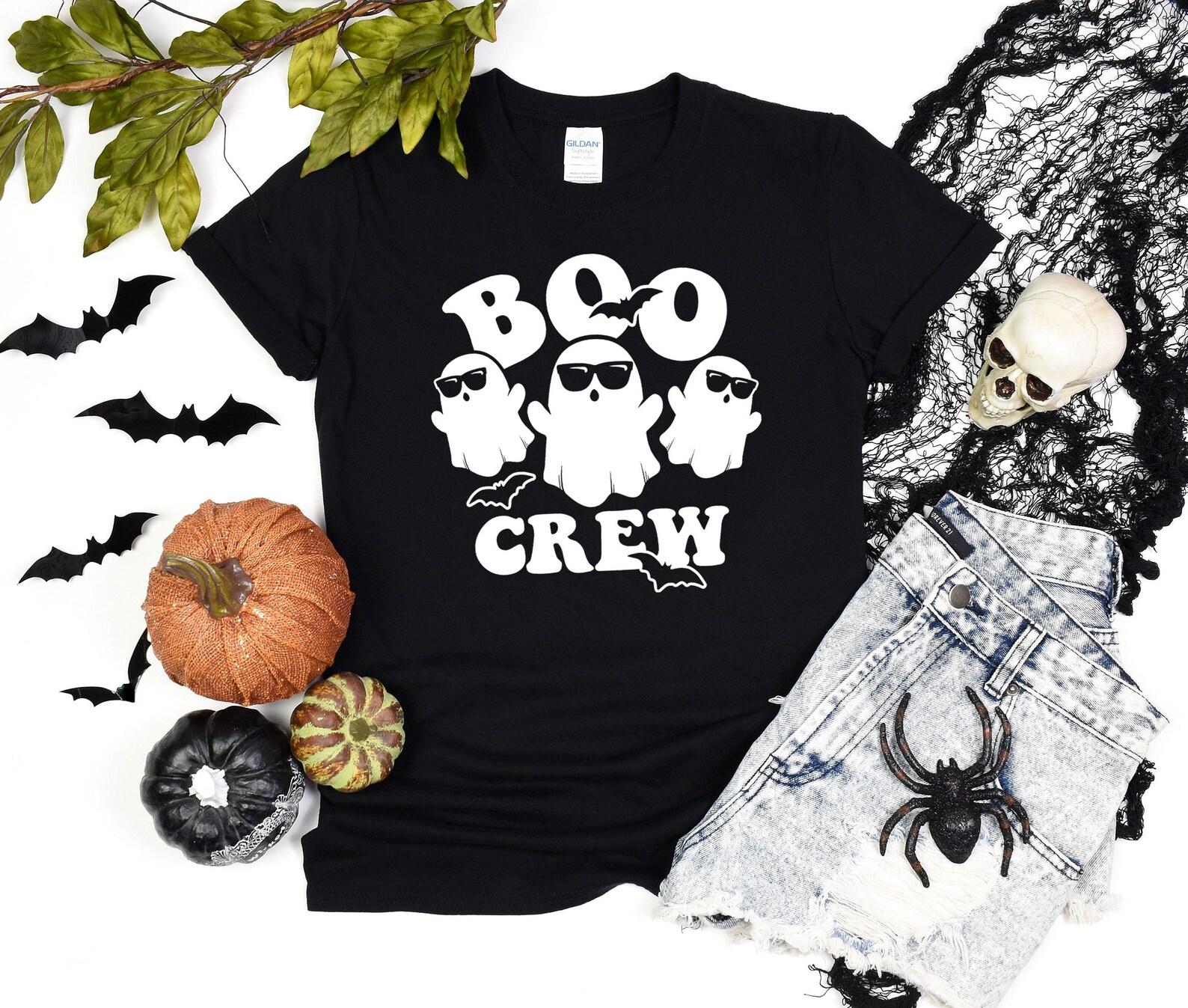 Halloween Ghost Shirt, Boo Crew, Cute Ghost Shirt, Spooky Season Shirt, Gift For Halloween, Halloween Costume, Fall Shirt for Women S