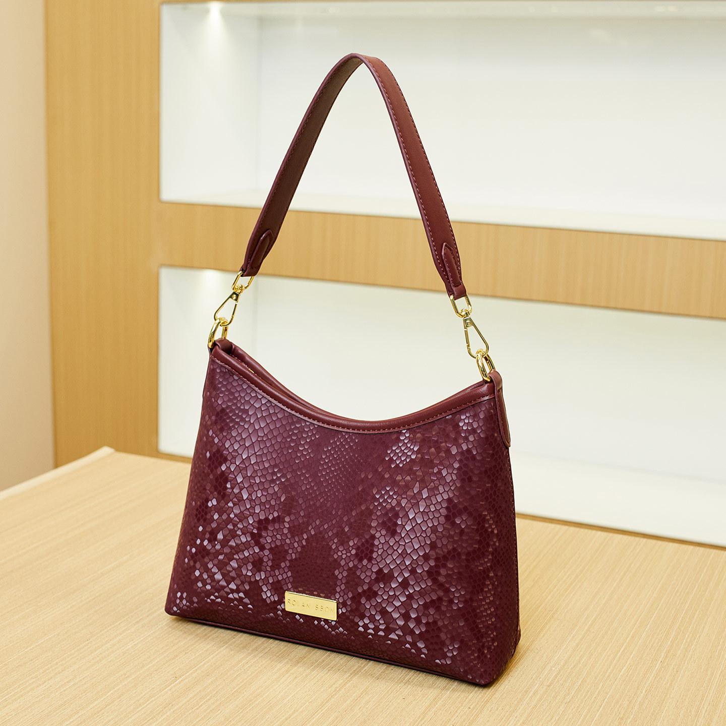 

Niche Women s Bag, Fashionable Crossbody Bag with A High-end Feel, Hand-held Bag, Single-shoulder Bag червоний