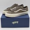 VN000D9R9JC Premium Old Skool 36 Bungee Cord (Men's)