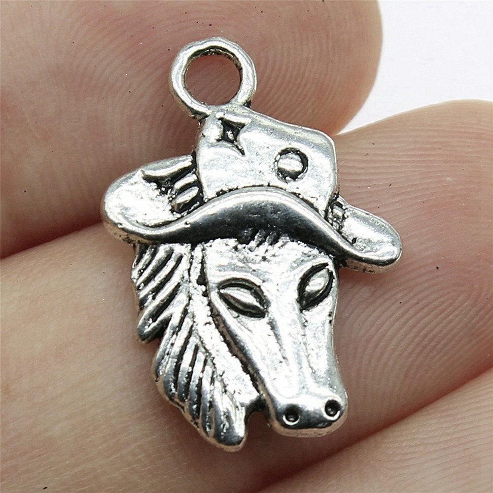 Charms Pegasus Horse Pendants Minimalist Jewelry Components QC095
