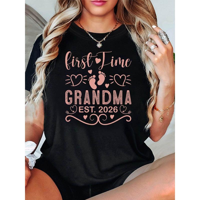 

First Time Grandma Established 2026 Women S T-Shirt with Footprints, Featuring a Cozy And Design for New Grandmothers S чёрный