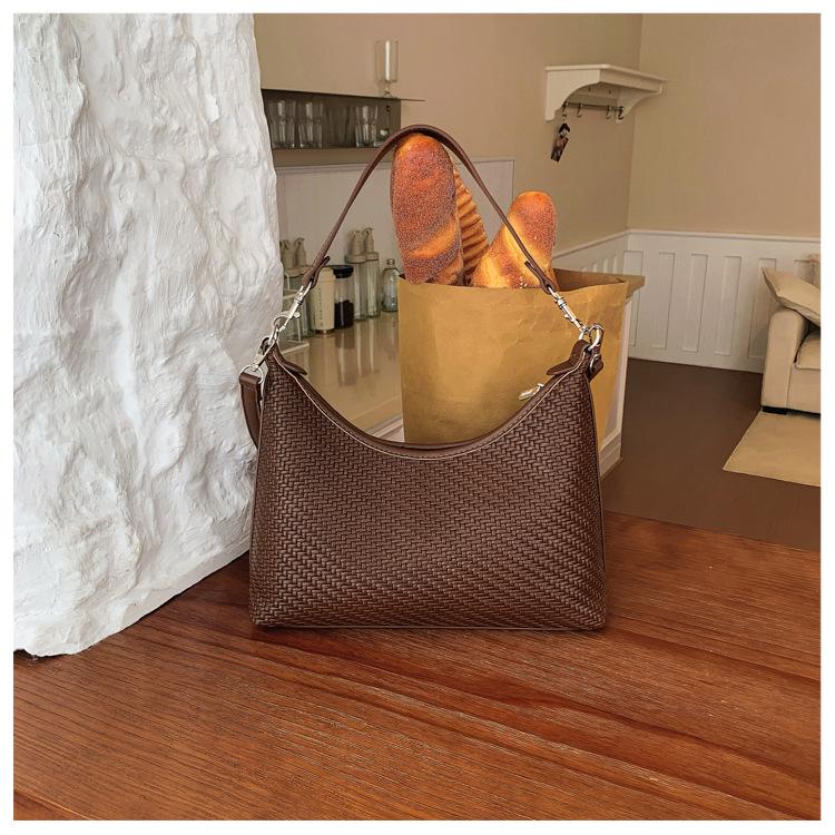 2026 Women's Woven Crossbody Bag - Korean Style, Simple, Versatile, Fashionable, Casual Underarm Bag