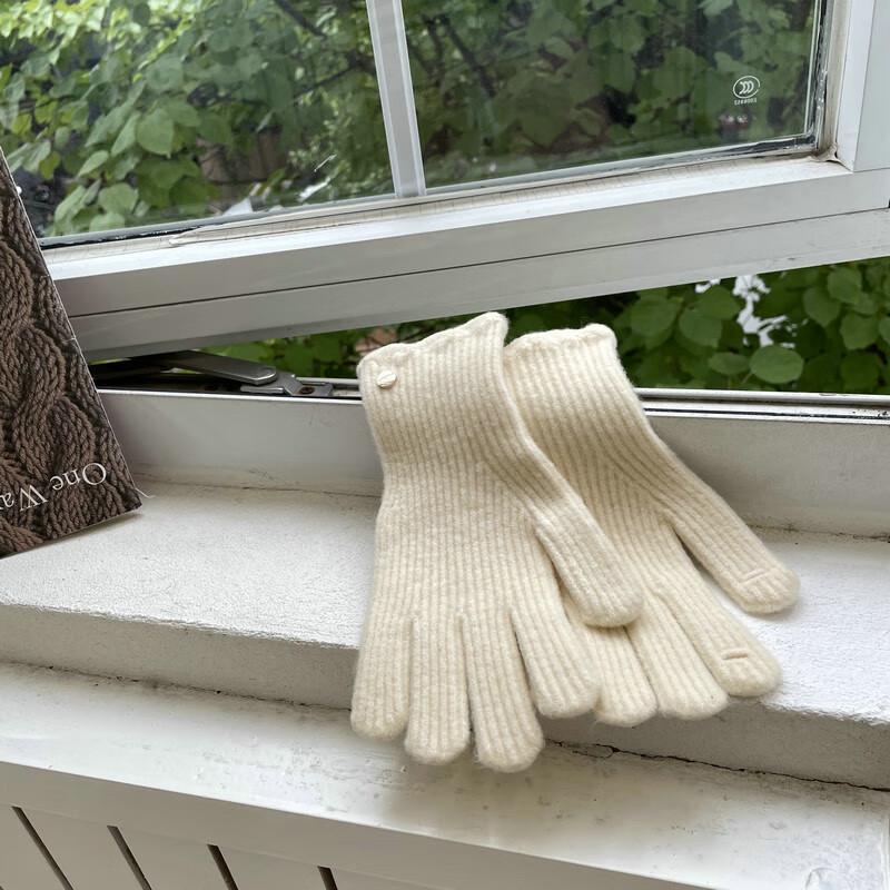 

Women s Winter Touchscreen Knit Wool Gloves One Size