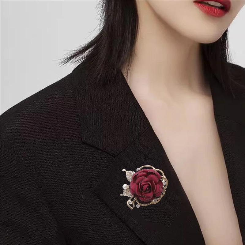 1Pc Pearl Women Botanical Pins Casual Fabric Mother's Day Gift Party Accessories Brooches Rose Flower