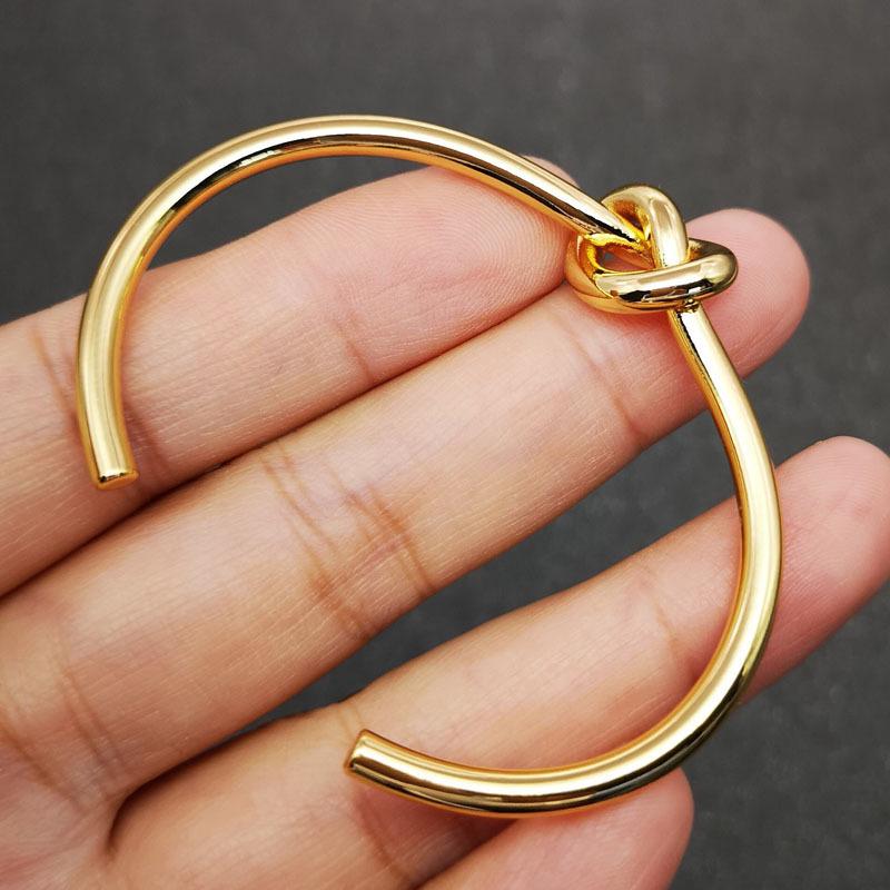 Classical Elegant Knot Decorative Bracelets Suitable For Women To Wear Fashionable Zircon For Summer Travel