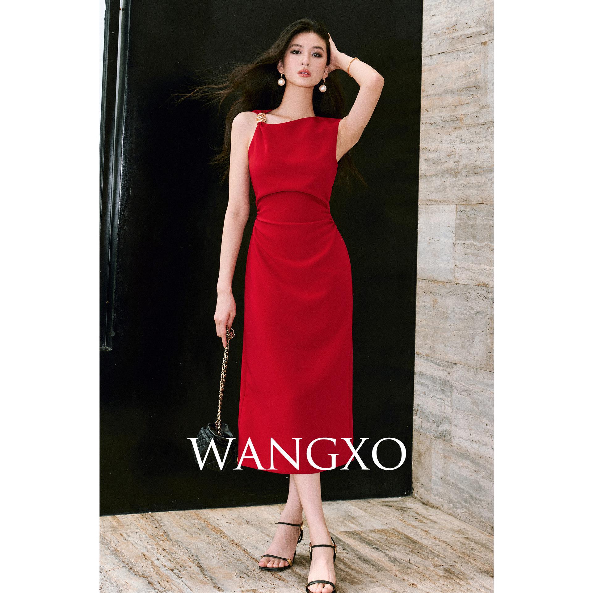WANGXO | Metal-Inlaid Asymmetrical Dress with Micro-Elastic Ruched Waist Large