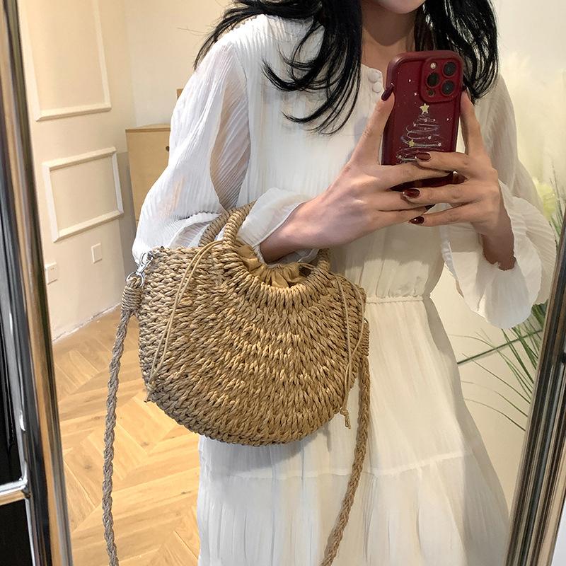 Women New Straw Handbags Woman Handmade Woven Basket Rattan Handbag For Femme Simple All-Match Handbag