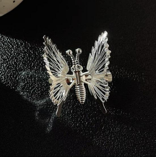 Korean Ancient Style Flapping Butterfly Tassel Hair Clip & Hairpin