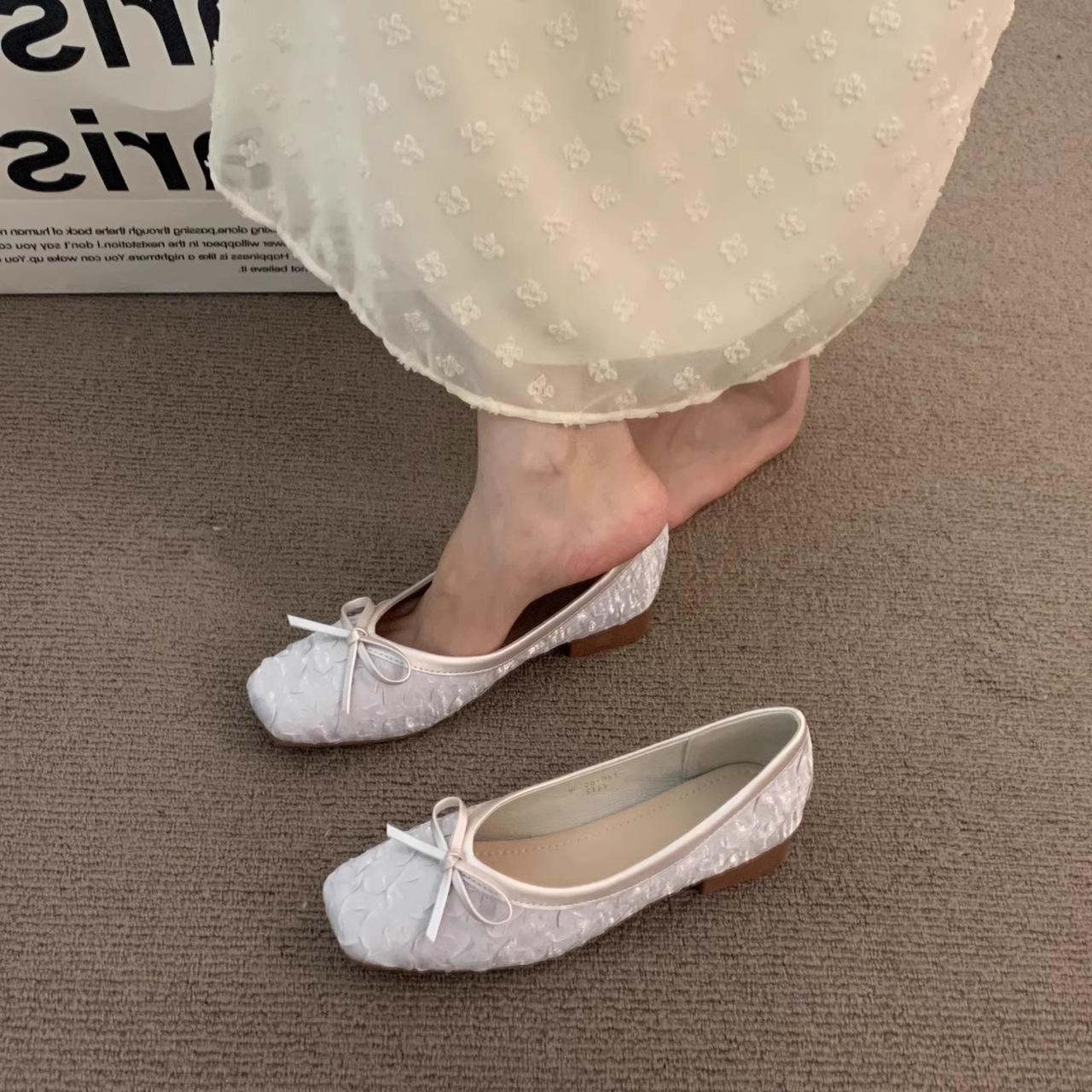 

Весняні вечірні підбори 2025 морський блакитний фея жіночі туфлі маленькі ароматні одинарні туфлі французькі туфлі бабусі з вечірньою низькою спідницею 40 сірий колір