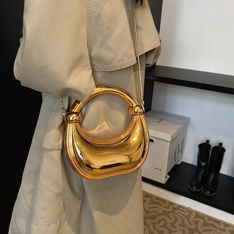 Summer PVC Metallic Gloss Half Moon Banquet Youth Sweet Crossbody Bags Hot Sale Advanced Sense Creative Design Luxury Handbags