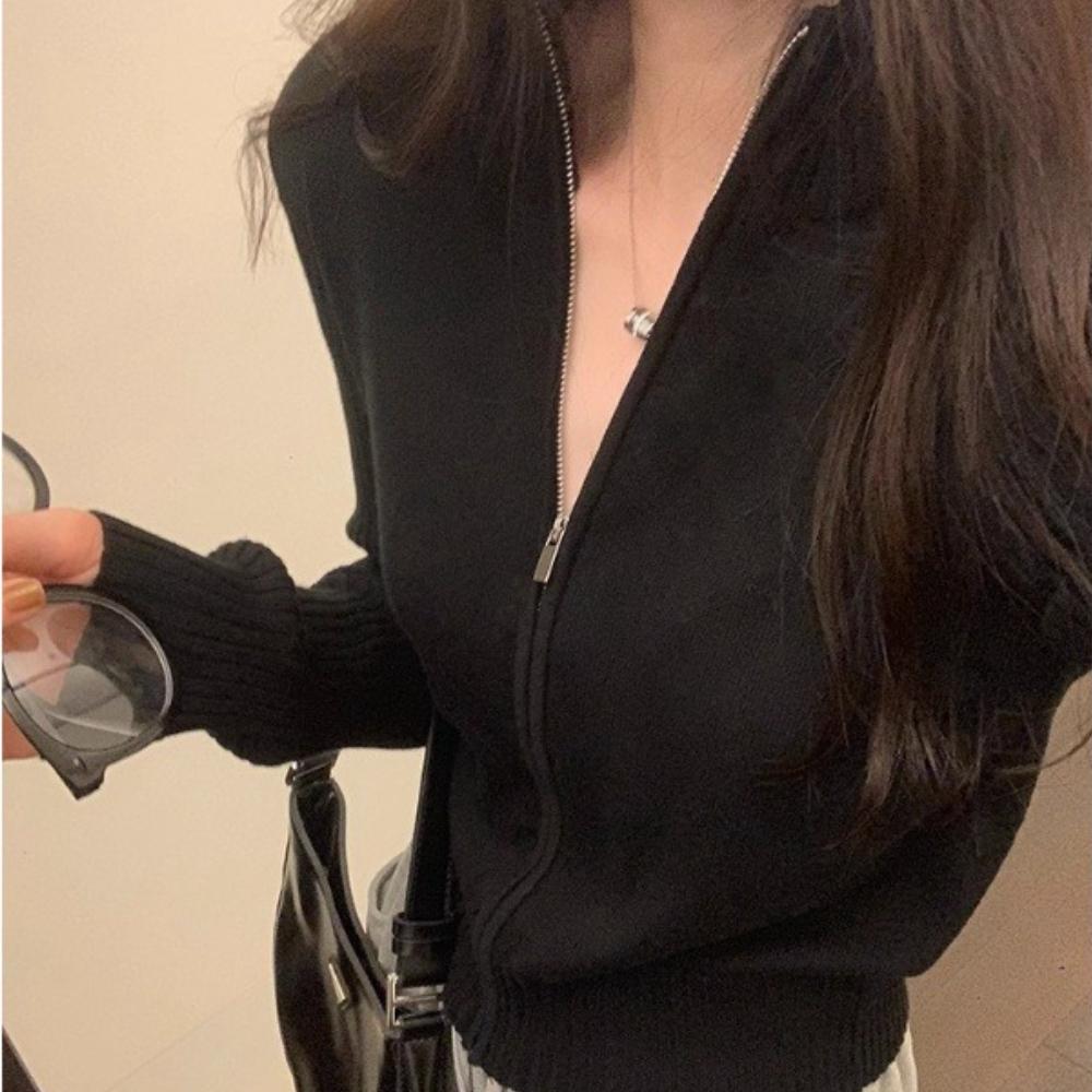 Long-sleeved High-neck Knitted Cardigan Top, A New Slimming Short Stand-up Collar Zipper Sweater Coat for Women In Autumn and Winter