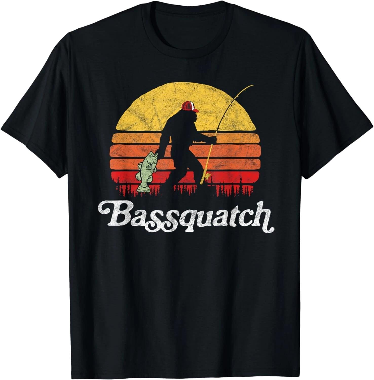 

Bassquatch_ Funny Bigfoot Fishing Outdoor Retro ift Unisex T-Shirt M