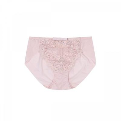 Chiloței – Bikini, brazilieni, hipsteri, slips și retro