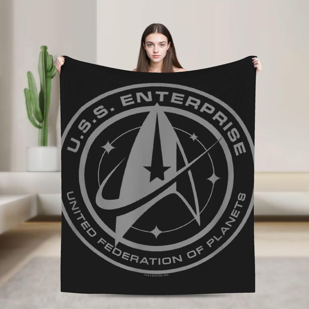Stars Treks Discovery Enterprise Crest Blanket For Living Room Airplane Travel Flannel Bedspread Bed Cover