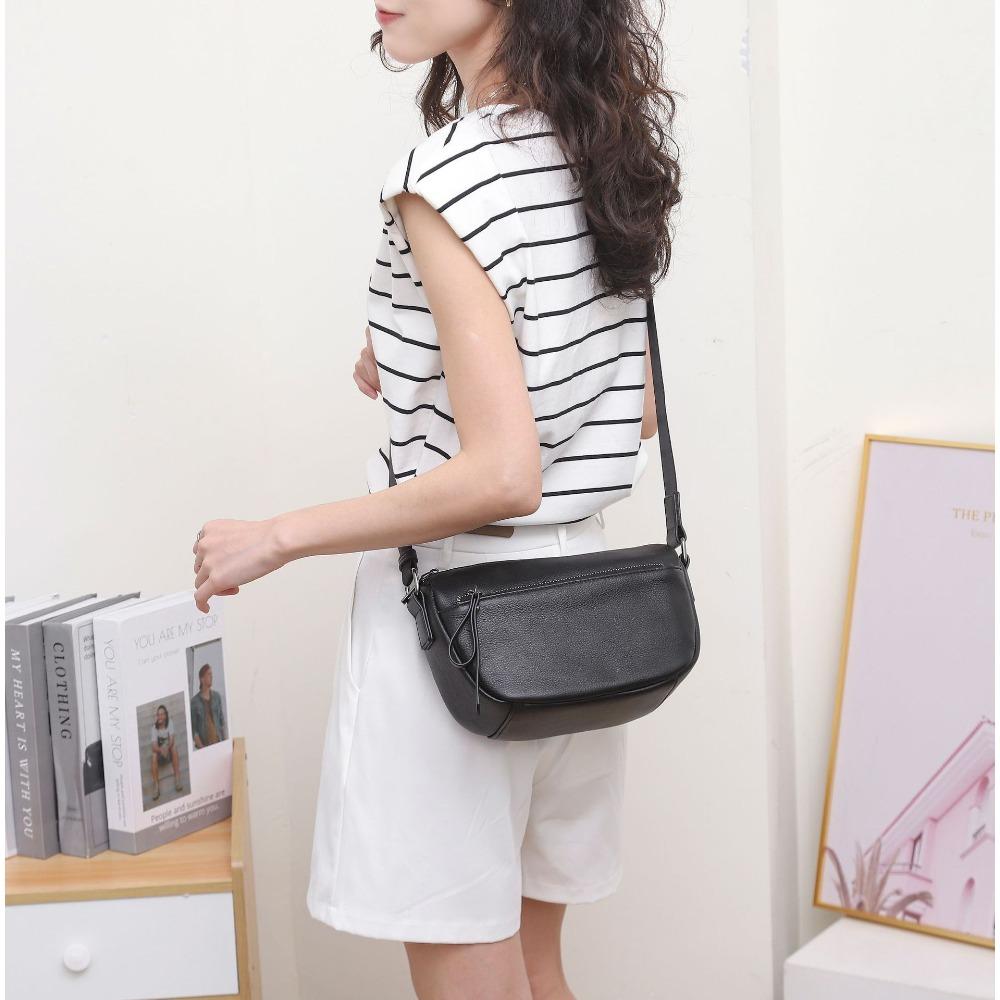 Cowhide Shoulder Women's Bag, Large Capacity Women's Fashion Simple Tote Bag Practical Commuter Bag Multi-zipper