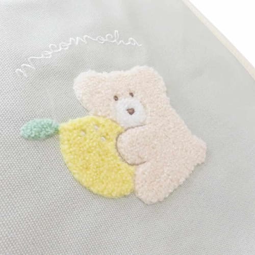 Fluffy insulated tote bag, cream