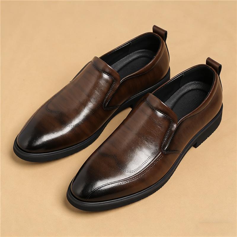 Fashion New Designer Men's Glossy Black Brown Leather Casual Shoes Male Slip on Loafter Formal Wedding Dress Homecoming Footwear
