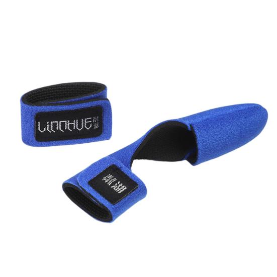 

Протектор утолщается, растягивается, застежка-лента, держатели для удочек, ремень для переноски синий