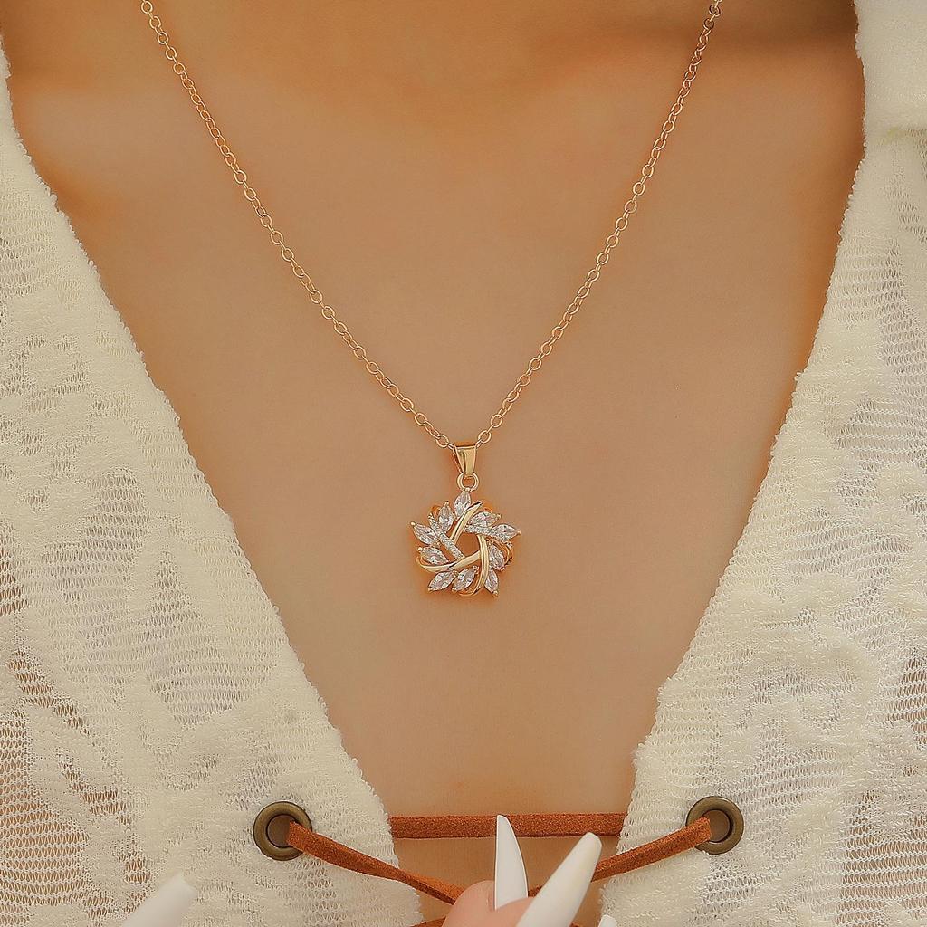 Elegant Snowflake Jewelry Set: Full Diamond Alloy Necklace & Earrings, Perfect for Chinese Valentine's Day.
