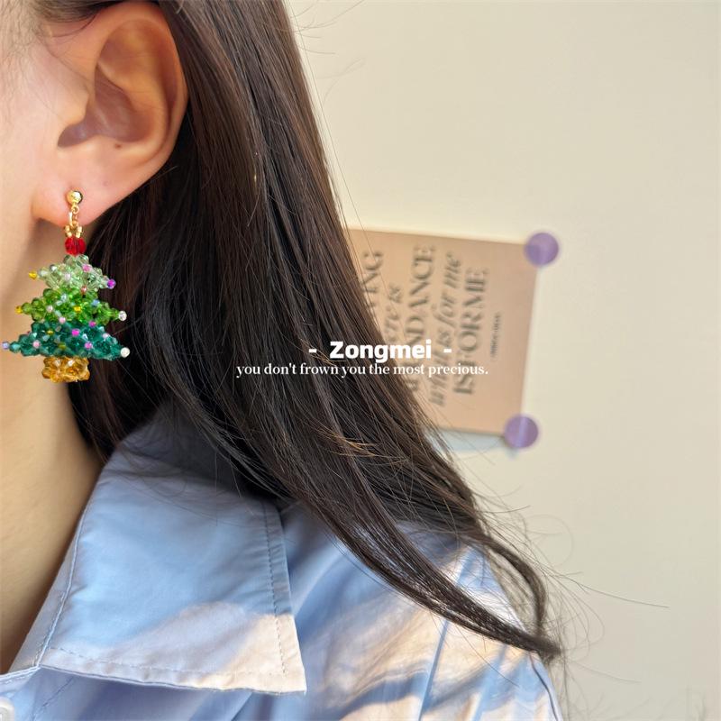 3D Christmas Tree Earrings with Red Bow - Heavy Beaded Crystal Ear Clips, Hand-Woven Holiday Accessories