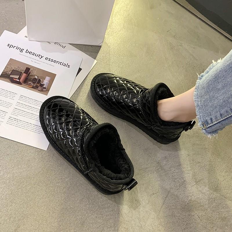 2024 New Women's Snow Boots Comfortable Warm Ankle Boots Women Winter Ladies Shoes Classic Thickened Fluff Chunky Boots Female