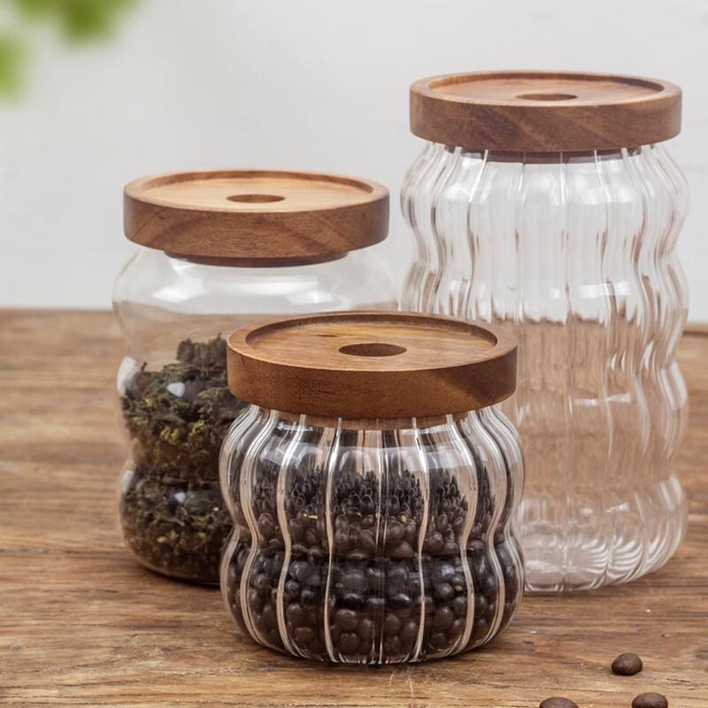 

Jun Seventeen WQ Glass Storage Jar with Wooden Lid 550ml