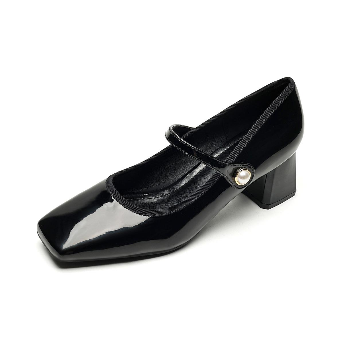 

Weiwei girl 9808-1 квадратная голова высокие каблуки женские слово с темпераментом толстый каблук одинарные туфли слово с Мэри Джейн туфли 34 чёрный