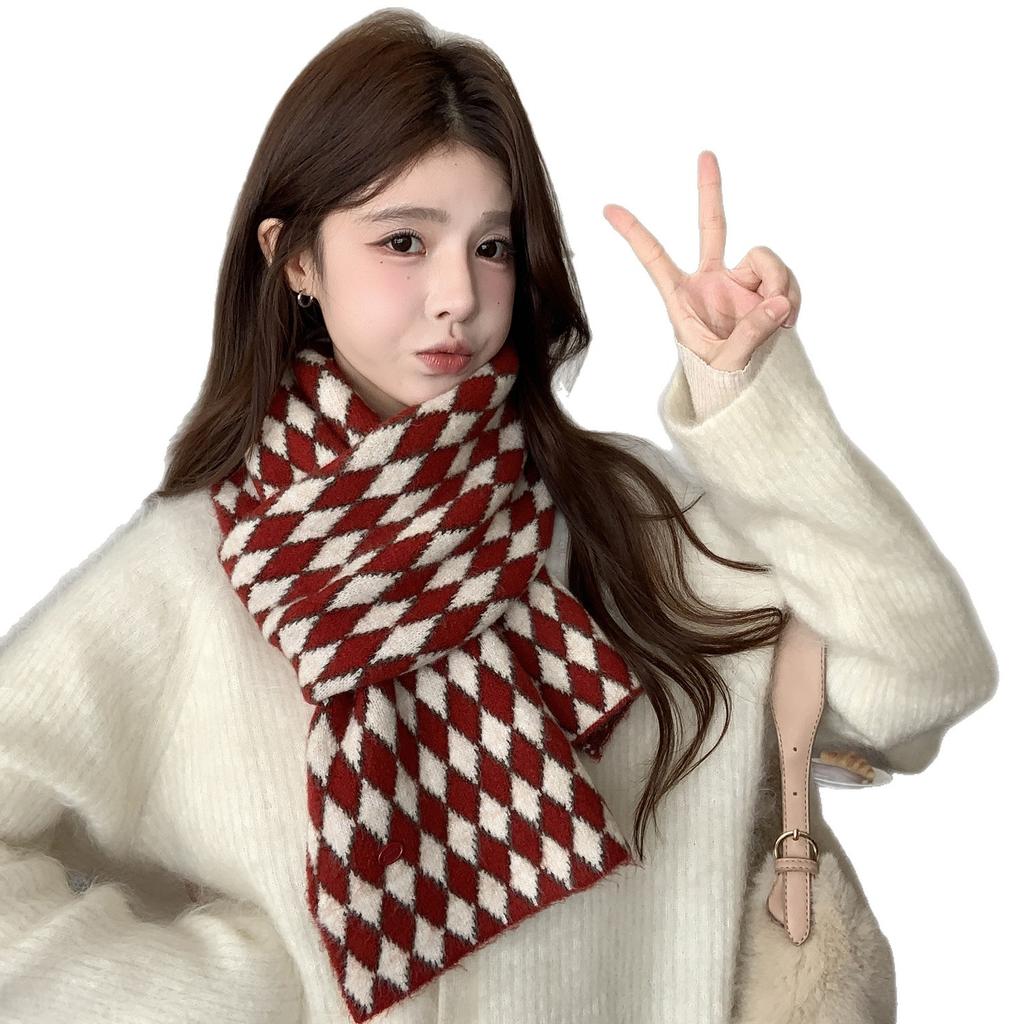 Classic rhombus plaid blended scarf women's winter Korean atmosphere versatile warm wool knitted scarf