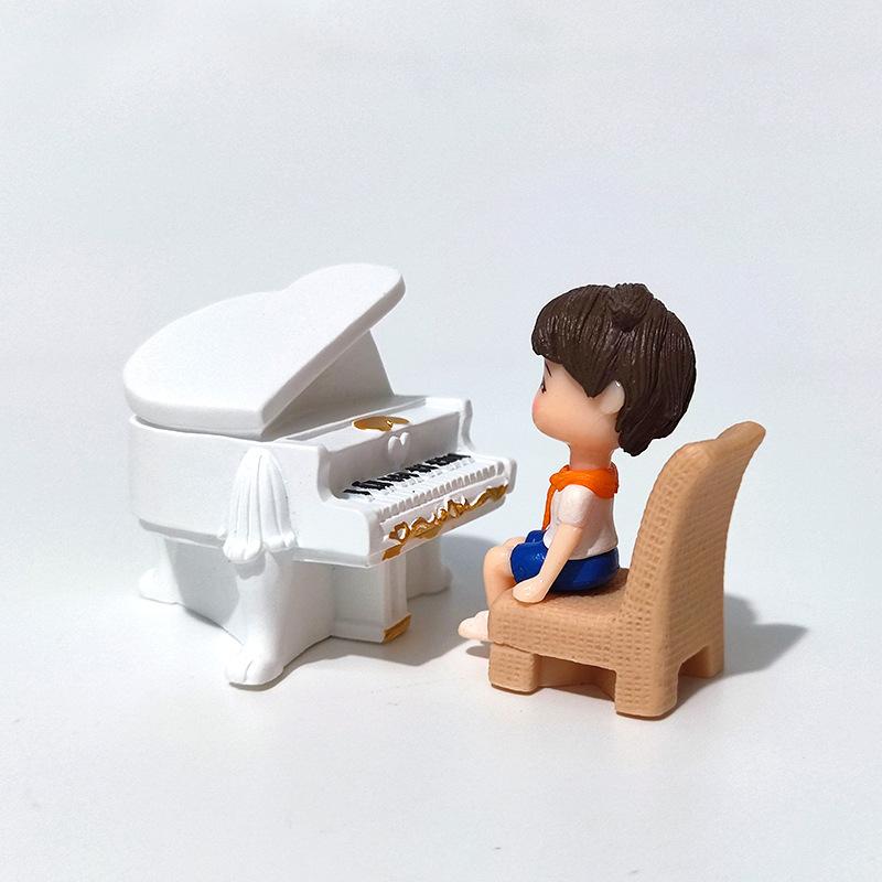 Miniature Piano Instrument Desktop Micro Landscape Decoration DIY Couple Figurines Valentine's Day Gift Ornament